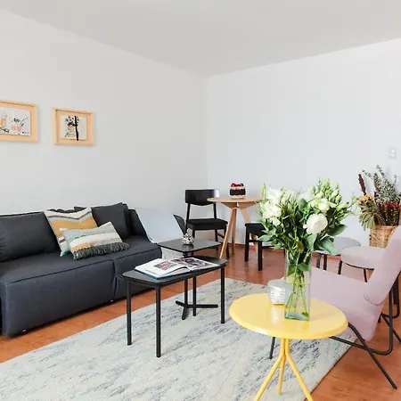 Jardin Roma By The Local Way Apartment